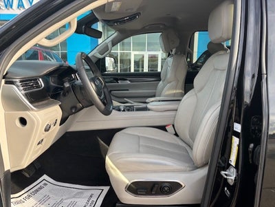 2022 Jeep Wagoneer Series III