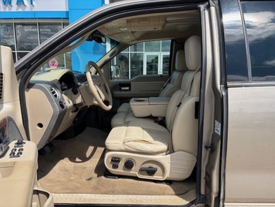 2004 Ford F-150 XLT
