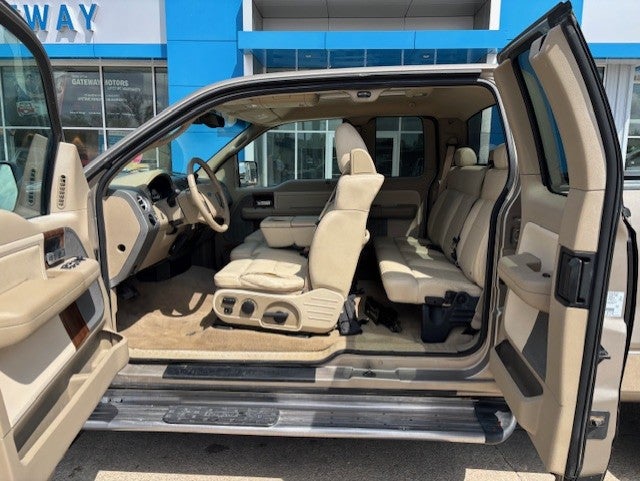 2004 Ford F-150 XLT