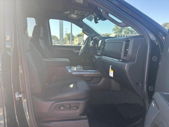 2026 Chevrolet Silverado 2500 HD LTZ - Photo 6