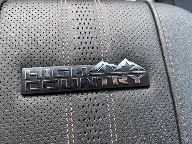 2025 Chevrolet Silverado 3500 HD High Country