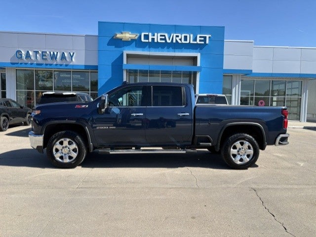 2021 Chevrolet Silverado HD LTZ 4WD Crew Cab Standard Box's photo