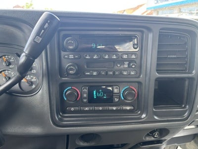 2005 Chevrolet Silverado 3500 HD DRW LS