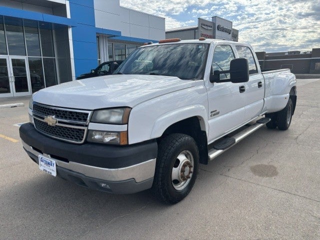 2005 Chevrolet Silverado 3500 HD DRW LS
