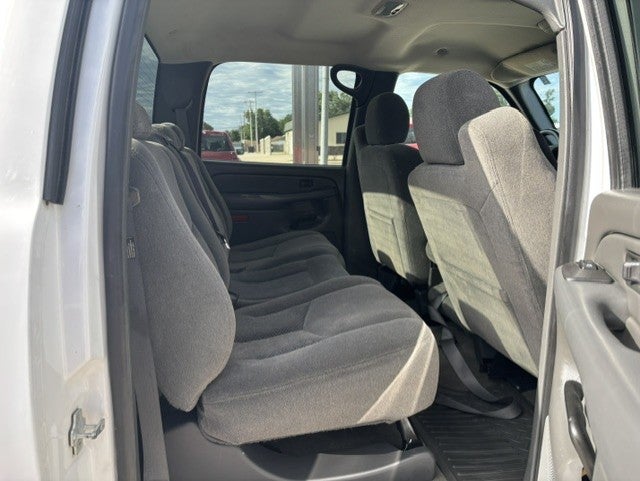 2005 Chevrolet Silverado 3500 HD DRW LS