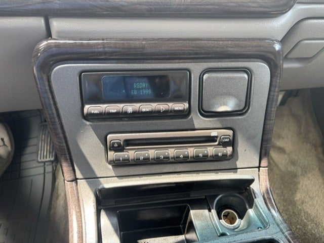 2002 GMC Yukon BASE