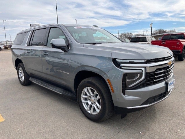 2026 Chevrolet Suburban LS