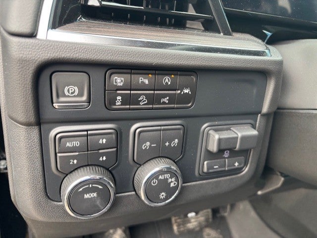 2025 Chevrolet Tahoe LS