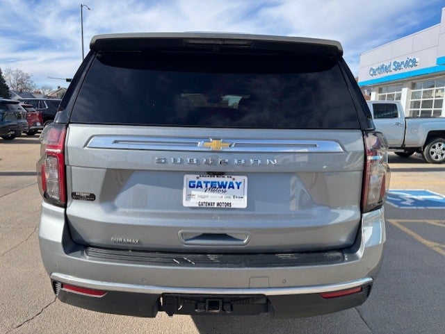 2023 Chevrolet Suburban High Country