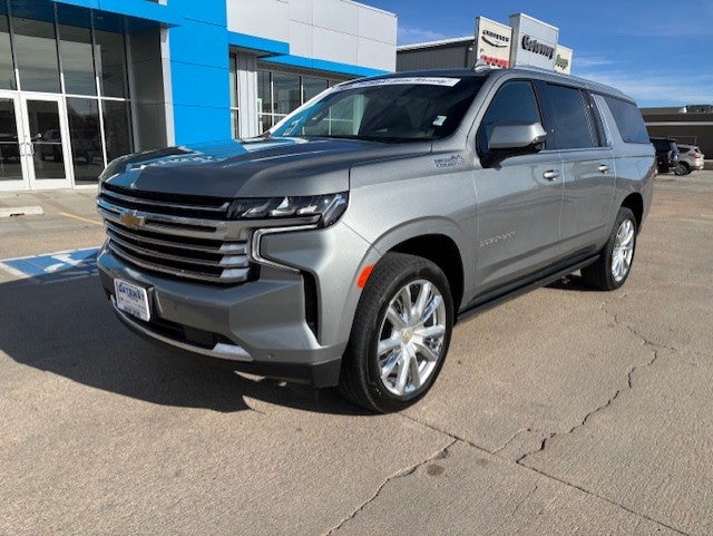 2023 Chevrolet Suburban High Country