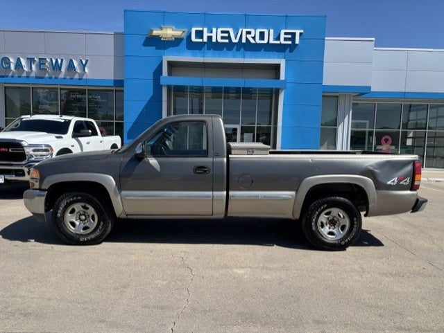 2000 GMC Sierra K1500 4X4 SLE REGULAR CAB SWB's photo