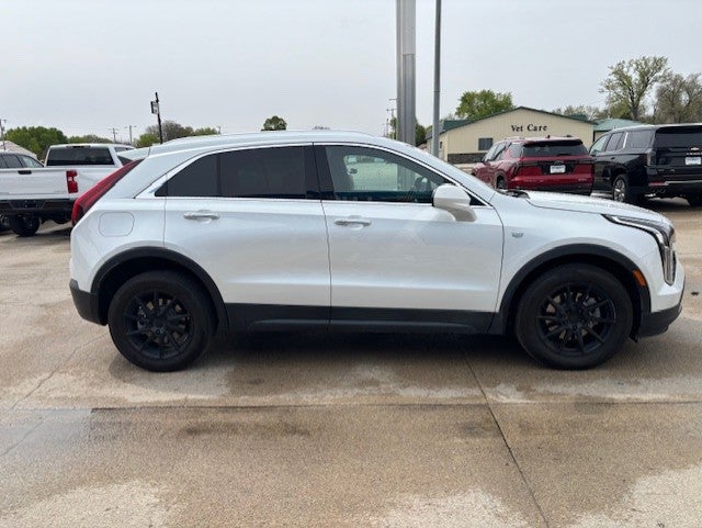 2023 Cadillac XT4 Luxury