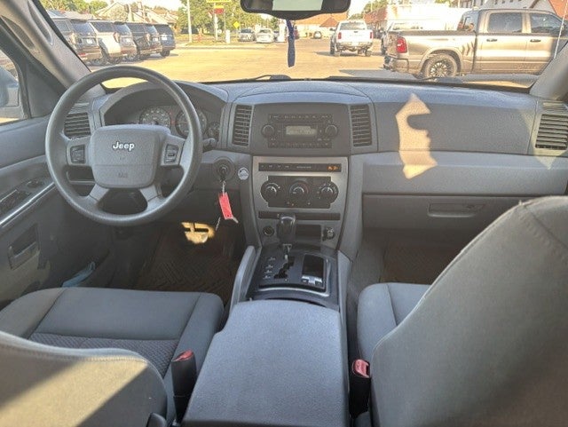 2005 Jeep Grand Cherokee Laredo