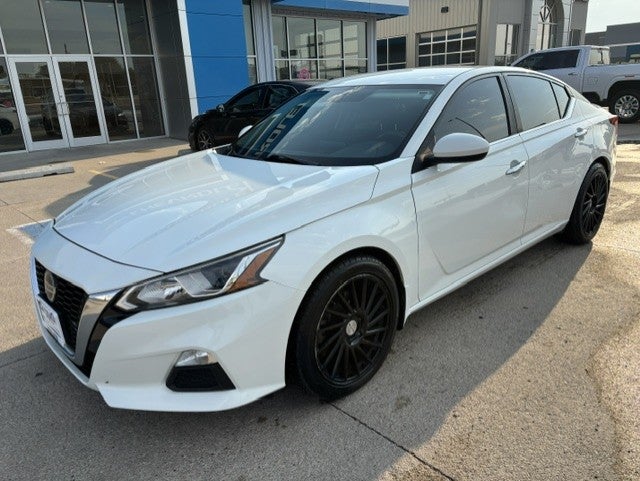 Used 2020 Nissan Altima S with VIN 1N4BL4BV5LC259494 for sale in Broken Bow, NE
