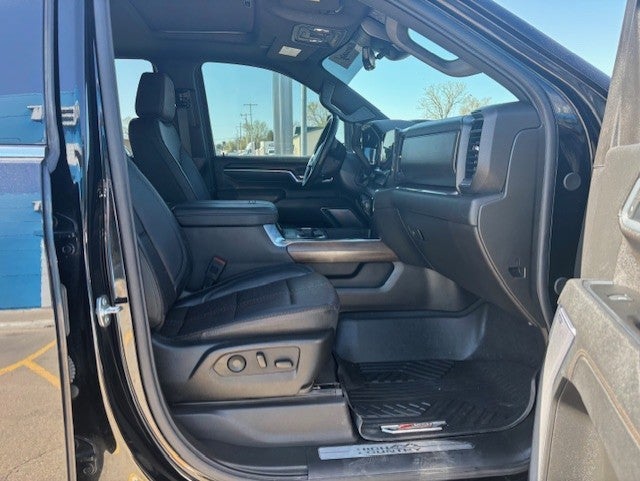 2025 Chevrolet Silverado 3500 HD High Country