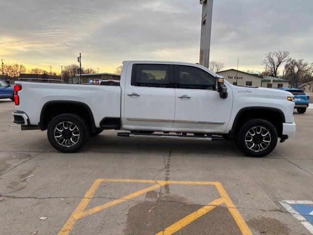 2024 Chevrolet Silverado 2500 HD High Country