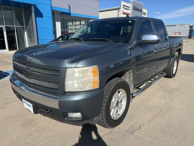 Used 2008 Chevrolet Silverado 1500 1LT with VIN 2GCEK133281180724 for sale in Broken Bow, NE