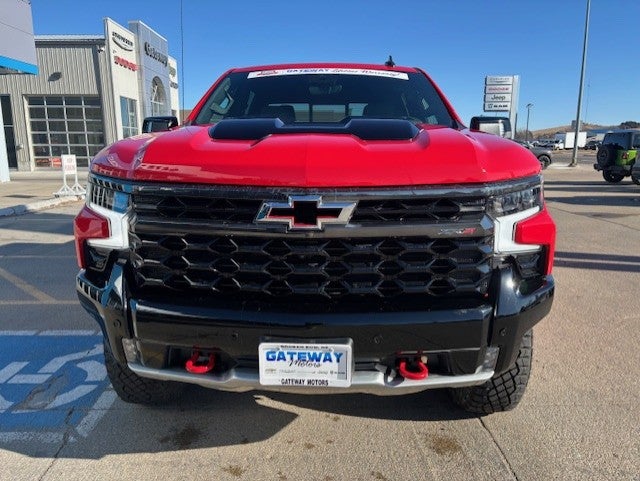 2025 Chevrolet Silverado 1500 ZR2