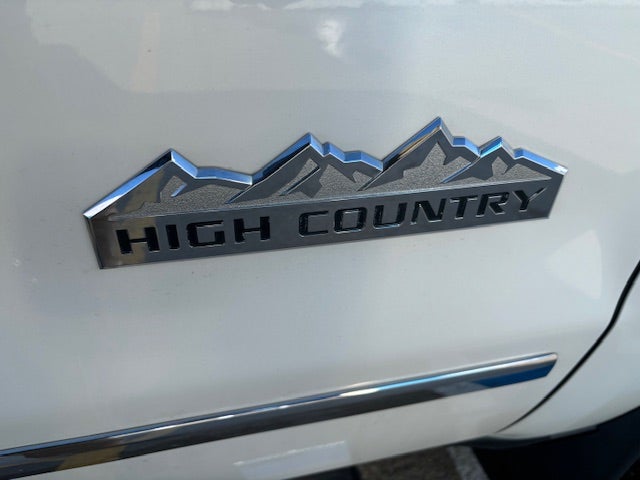 2017 Chevrolet Silverado 1500 High Country