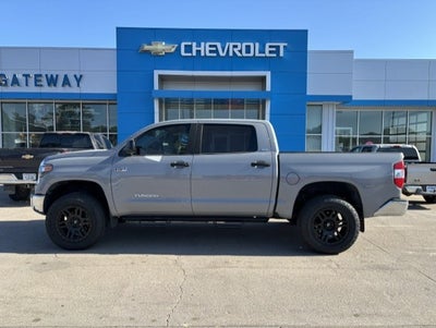 2019 Toyota Tundra 4WD SR5
