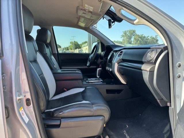 2019 Toyota Tundra 4WD SR5