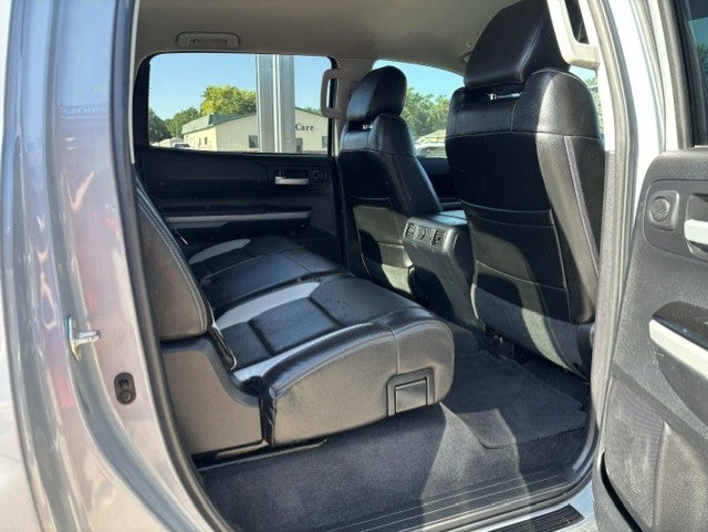 2019 Toyota Tundra 4WD SR5
